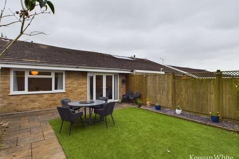 33 Fernside, Great Kingshill, High Wycombe, HP15 6HN