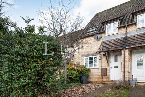 2 bedroom terraced house to rent, The Old Common, Chalford