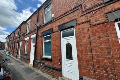 2 bedroom terraced house to rent, Bronte St, WA10