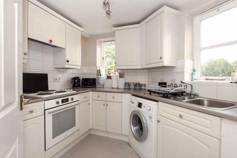 Flat 5, Barge House Evans Wharf, Hemel Hempstead, HP3 9WE