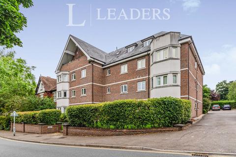 2 bedroom apartment to rent, Sloane Court, Sutton