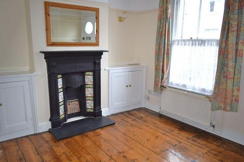 2 bedroom end of terrace house to rent, York Street, Cambridge CB1