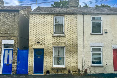 2 bedroom end of terrace house to rent, York Street, Cambridge CB1
