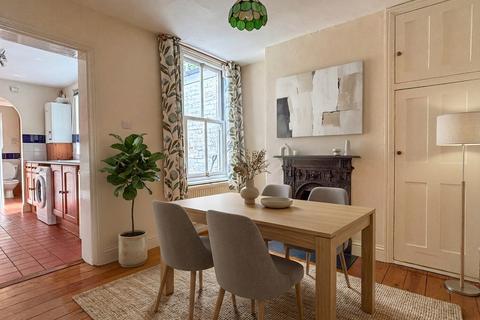 2 bedroom end of terrace house to rent, York Street, Cambridge CB1