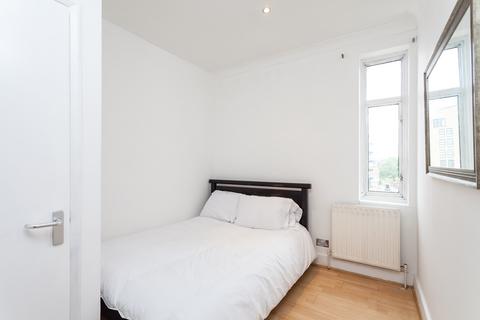 2 bedroom flat to rent, Hackney Road, Hackney, E8