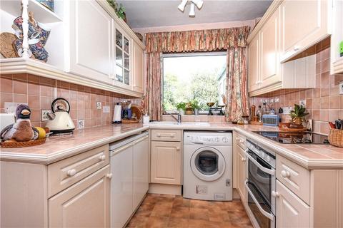 3 bedroom semi-detached house to rent, Withey Close