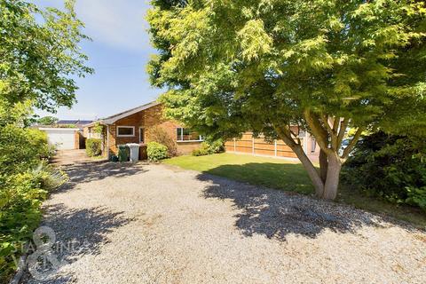 3 bedroom detached bungalow for sale, Christine Avenue, Lingwood, Norwich