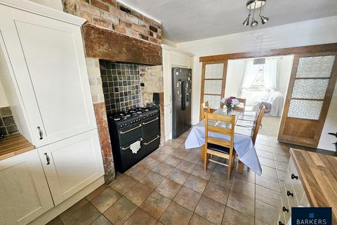 3 bedroom end of terrace house for sale, Craven Lane, Gomersal