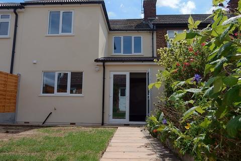32 The Ridgeway, Gidea Park, Romford, RM2 5BT