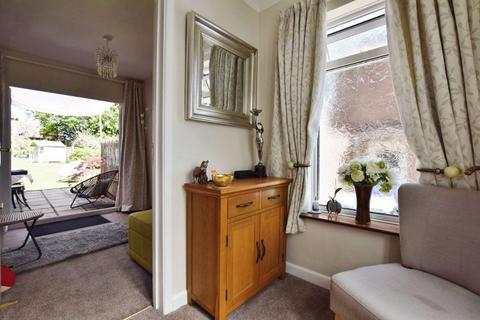 2 bedroom maisonette for sale, Barrington Road, Salisbury                                                 *VIDEO TOUR*