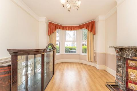 3 bedroom semi-detached house for sale, Sylvan Avenue, London, N22