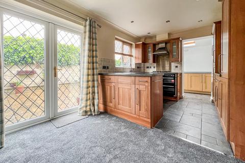 3 bedroom semi-detached house for sale, The Close, Lechlade GL7