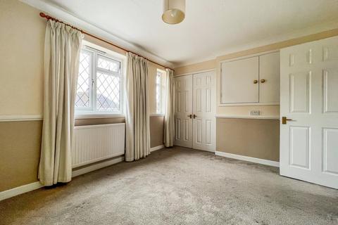 3 bedroom semi-detached house for sale, The Close, Lechlade GL7