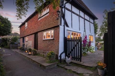 3 bedroom cottage for sale, High Street, Ardingly, Haywards Heath