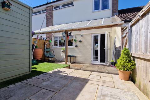 36 Park View, Crewkerne, TA18 8HT