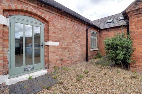 1 bedroom semi-detached bungalow to rent, Market Drayton TF9