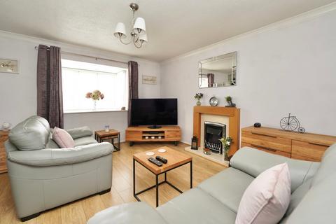 1 bedroom ground floor maisonette for sale, Lorna Court, St Ives, Huntingdon, PE27