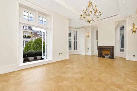 6 bedroom house for sale, Wycombe Square, Kensington W8