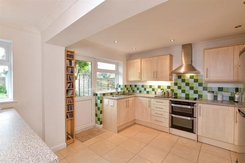 3 bedroom semi-detached house for sale, Colindale Road, Ferring, Worthing, West Sussex