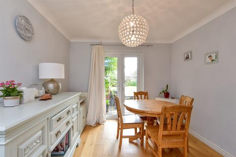 3 bedroom semi-detached house for sale, Colindale Road, Ferring, Worthing, West Sussex