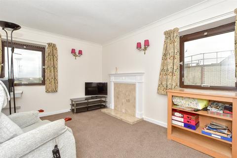 1 bedroom flat for sale, Clarence Parade, Southsea, Hampshire