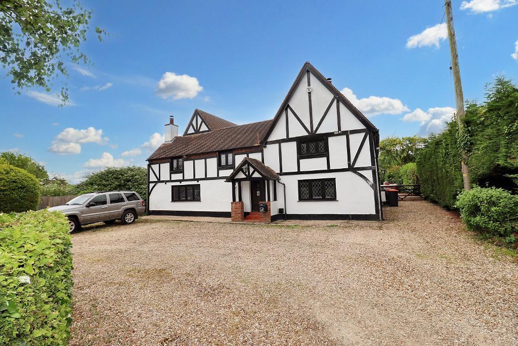 The Rye, Eaton Bray, Bedfordshire... 5 bed detached house for sale £