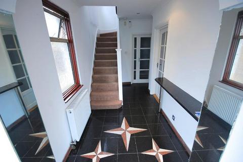 4 bedroom end of terrace house for sale, ST RAPHAELS WAY, LONDON, NW10 0NU