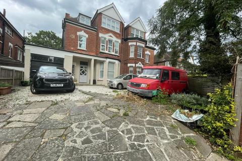 Studio for sale, Great North Road, Highgate, London, N6 4LU