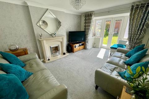 4 bedroom detached house for sale, Locksley Gardens, Birdwell, Barnsley, S70 5SU