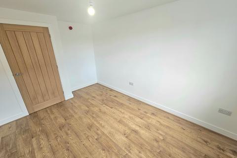 1 bedroom flat to rent, Linley Court, Bingham, Nottingham, Nottinghamshire, NG13
