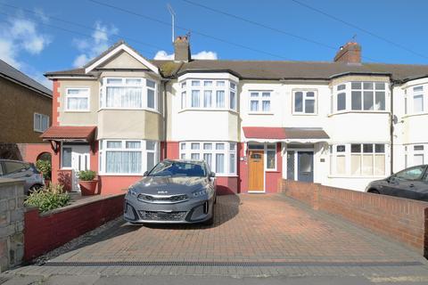 3 bedroom terraced house for sale, Southfield Road, Waltham Cross, Hertfordshire
