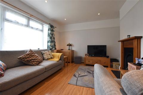 2 bedroom property to rent, Foxon Lane, Caterham, Surrey, CR3