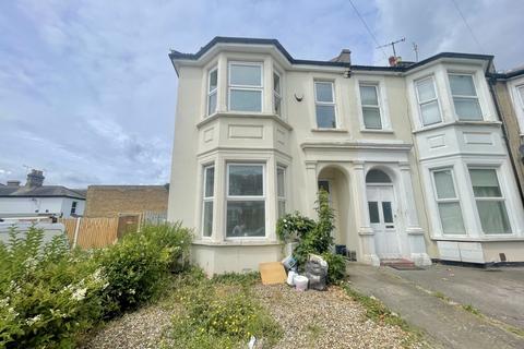 1 Hastings Road, Southend-on-sea, SS1 2DR