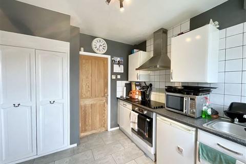 7 Ballifield Avenue, Sheffield, S13 9HN