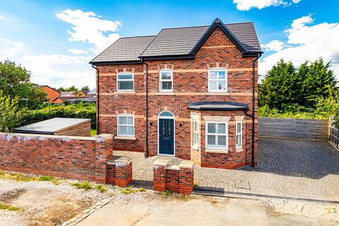 5 bedroom detached house for sale, Dartford Road, Urmston, Manchester, M41