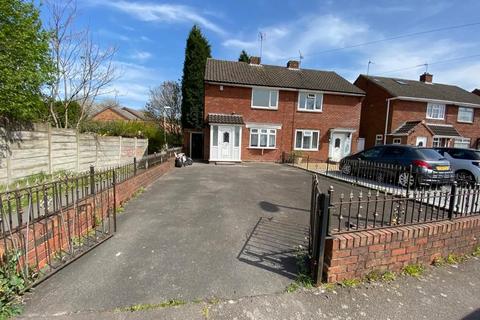 2 bedroom semi-detached house to rent, Albert Street, Pensnett, Brierley Hill