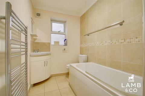 Property for sale, Knox Road, Clacton-on-Sea CO15