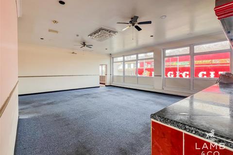 Office to rent, Pier Avenue, Clacton-On-Sea CO15