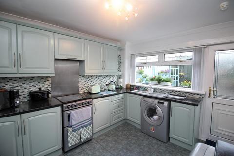 3 bedroom end of terrace house for sale, Main Street, Fauldhouse EH47