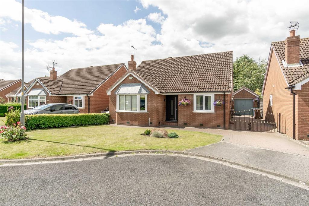 The Brambles, Thorpe Willoughby, Selby 3 bed detached bungalow for sale