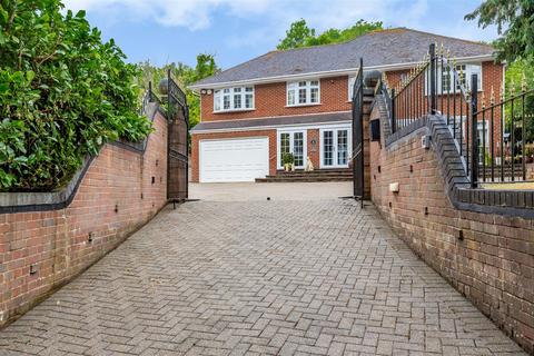 5 bedroom detached house for sale, Billet Hill, Sevenoaks TN15