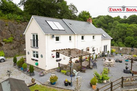 undefined, Cwmduad, Nr Cynwyl Elfed