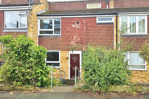 3 bedroom terraced house for sale, Reeves Road, Aldershot