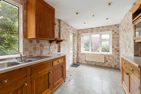 23 Halstead Road, Wanstead, London, E11 2AY