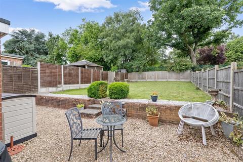 3 bedroom semi-detached house for sale, Caslon Crescent, Stourbridge