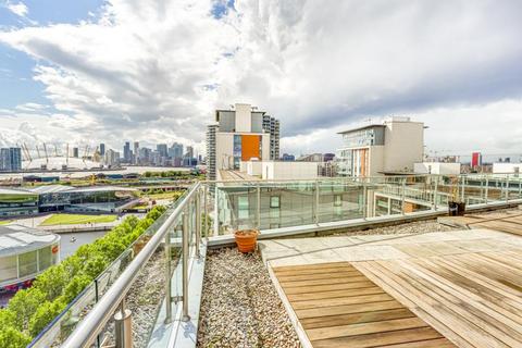 3 bedroom apartment for sale, The Oxygen, Royal Victoria Dock, E16
