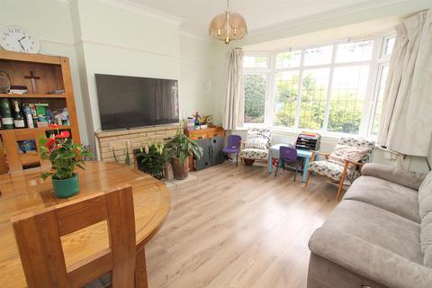 3 bedroom semi-detached house for sale, Barrow Avenue, Carshalton SM5