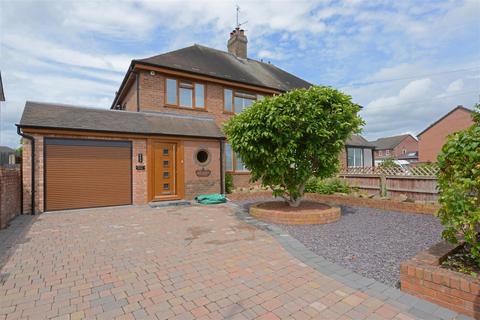 4 bedroom semi-detached house for sale, Monkmoor Road, Monkmoor, Shrewsbury