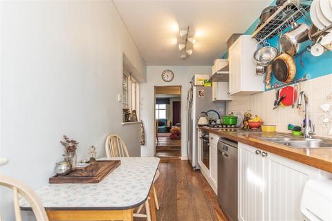 3 bedroom terraced house for sale, Priory Street, Lewes