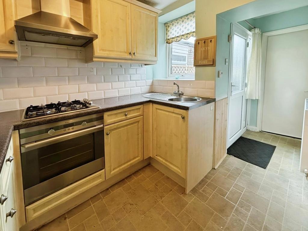 Bf67ab0e-kitchen 203.jpg